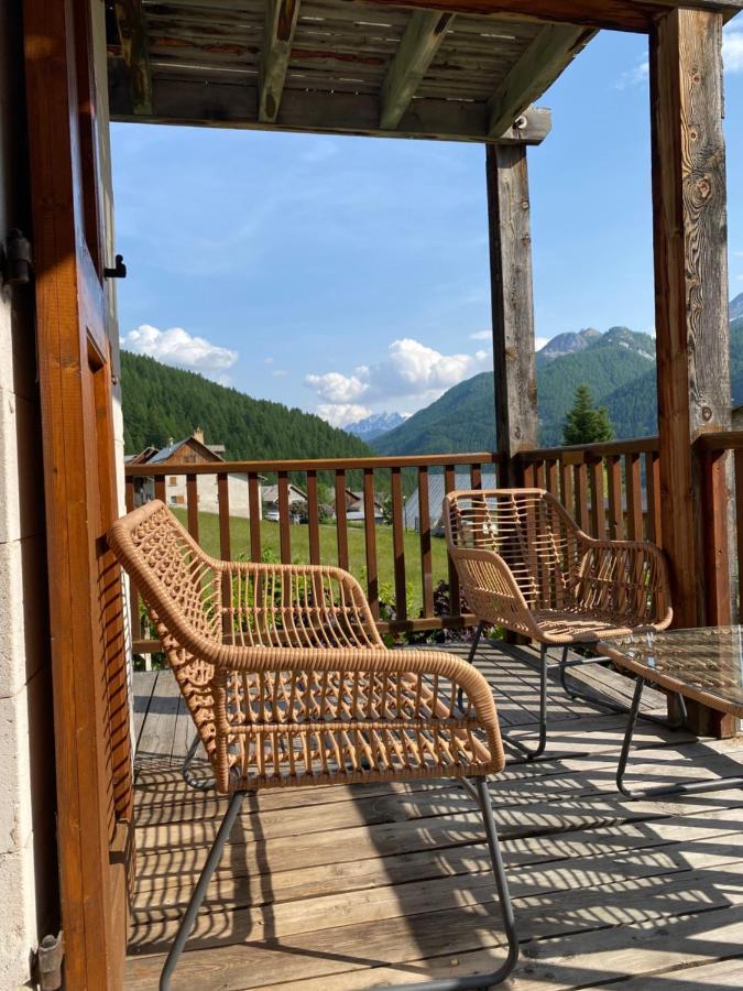 Le Chalet Des Sommets آرفيو المظهر الخارجي الصورة